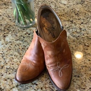 Freebird Melly Distresed Women’s 9